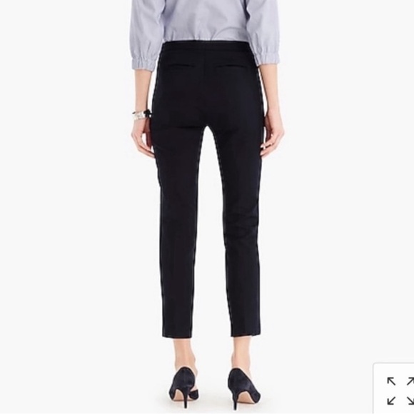 𝅺J.CREW Martie Pants Womens Black Ankle Crop Side Zip Pleated Stretch Size 4P - Picture 2 of 7
